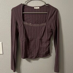 Chic Long Sleeve Top in Pale Purple